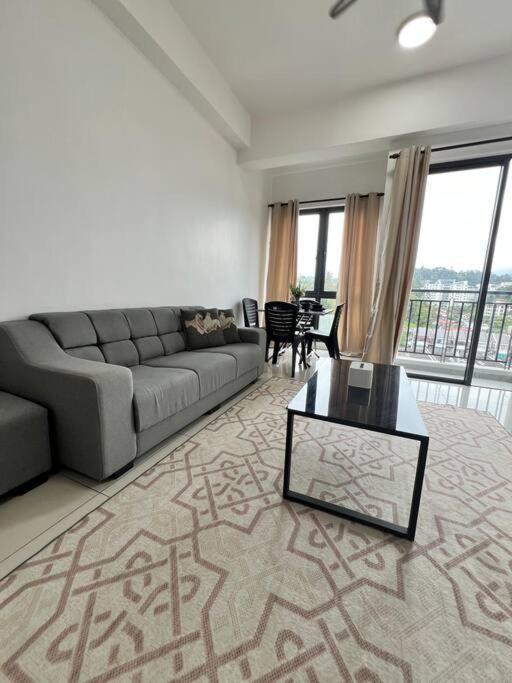 Lily Avillion-tanah Rata Apartment *